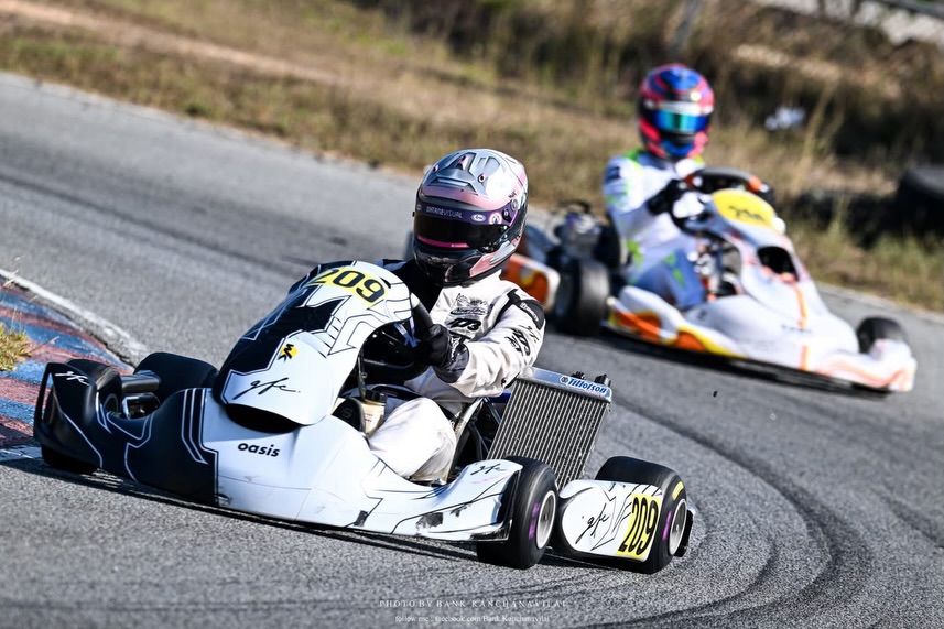 WK kart 209 racing through a corner
