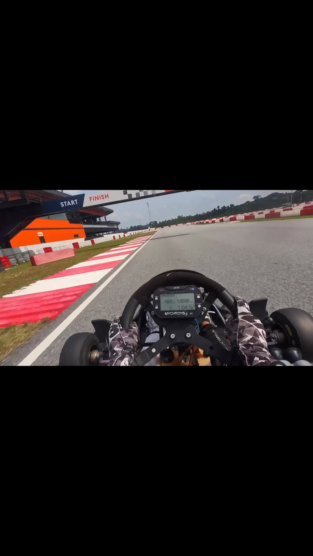 KZ2 onboard view approaching the start and finish line